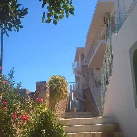 Creta Star Aparthotel Agios Nikolaos Exteriör bild